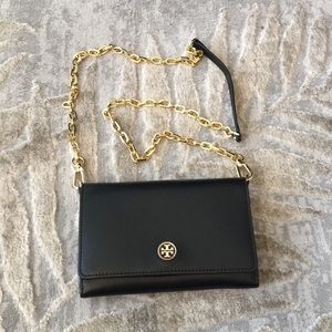 Tory Burch wallet shoulder bag w/ gold chain